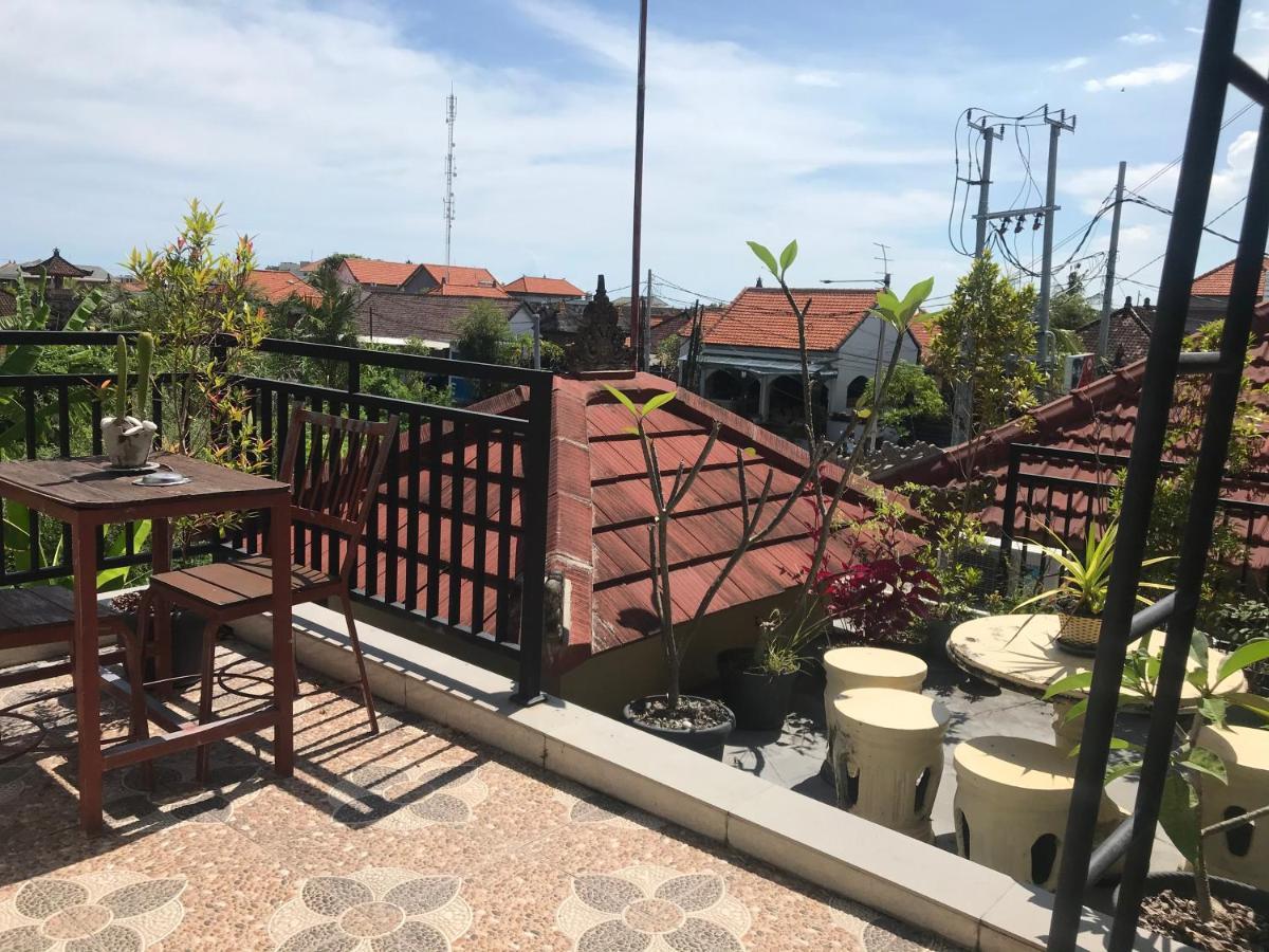 They Oenk - Gek Manik Homestay Canggu  Exterior photo
