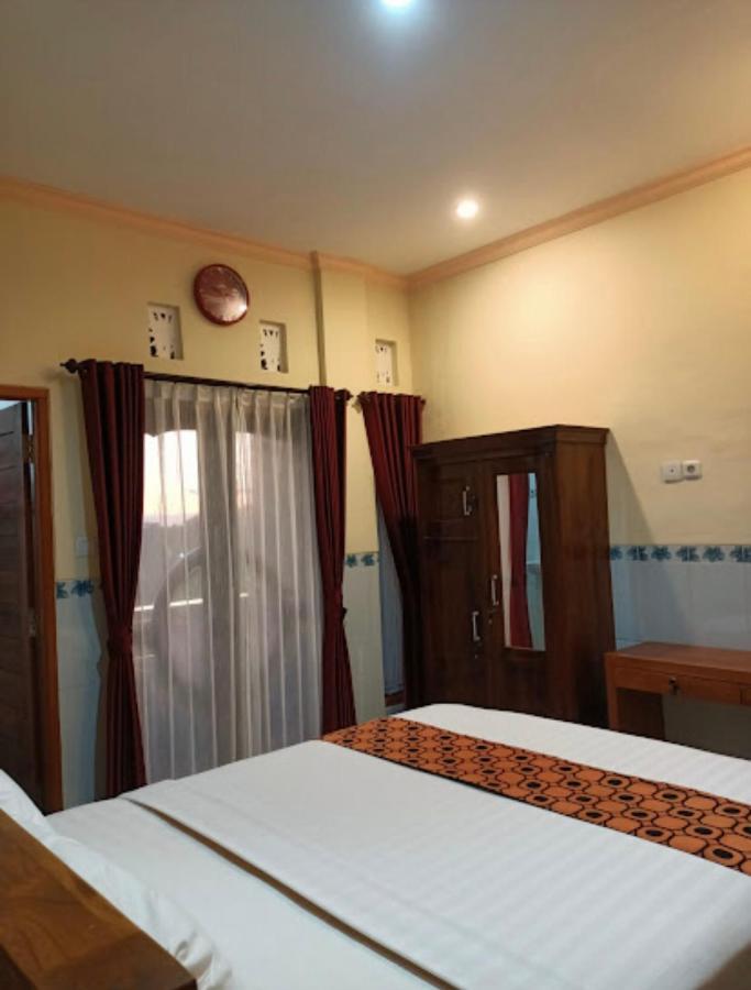 They Oenk - Gek Manik Homestay Canggu  Exterior photo